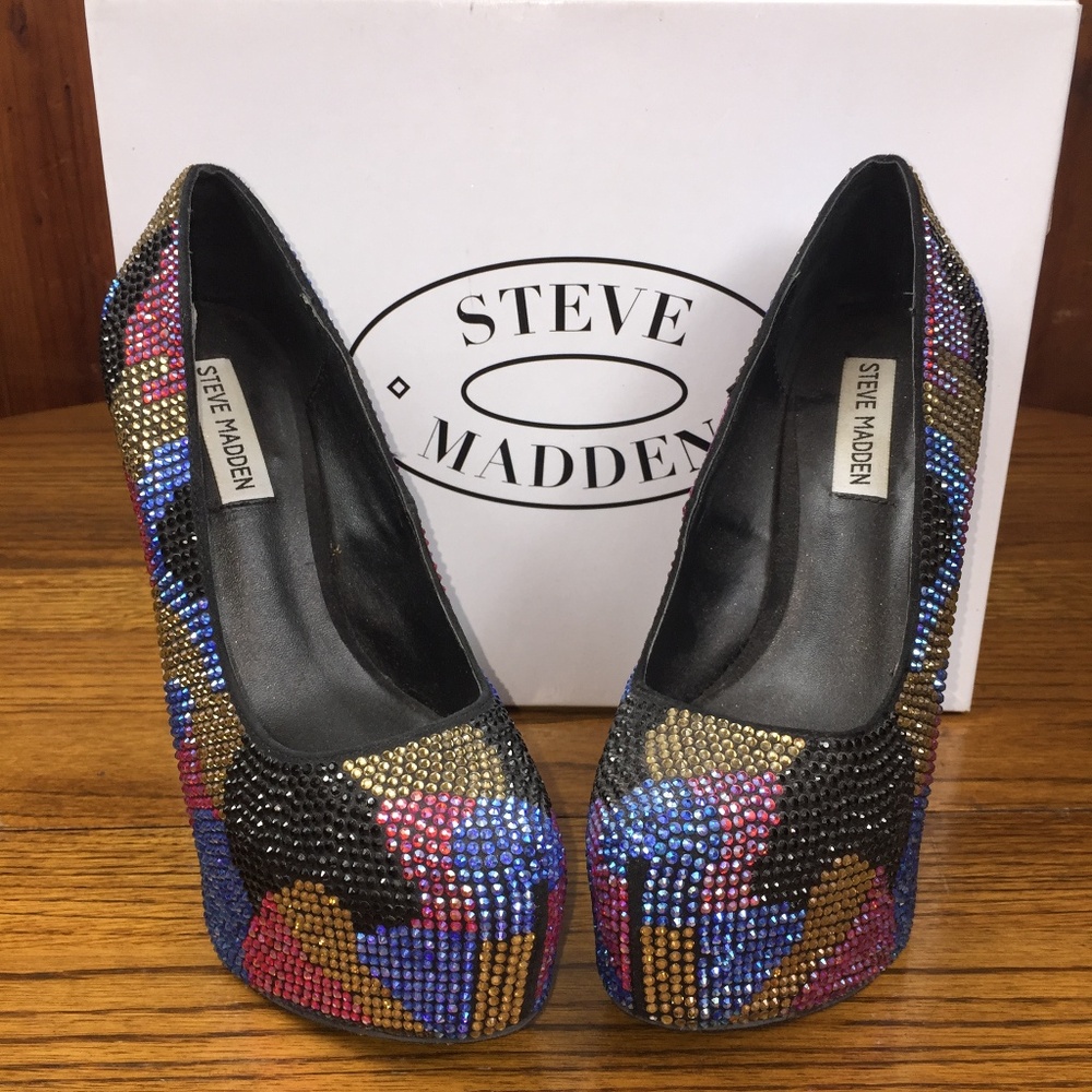 Steve Madden Dyvinal Camoflage Platform Heels